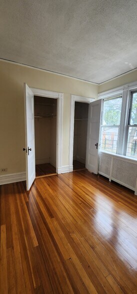 Primary Photo - 248 Summit Ave