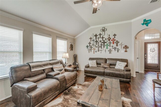 Building Photo - 255 Callaghan Dr