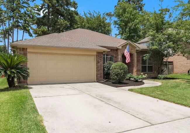Building Photo - 12822 Lakeshore Dr