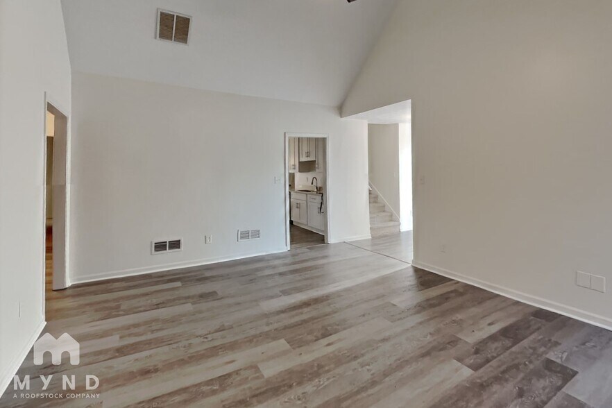 Building Photo - 204 Eagles Crest Ct