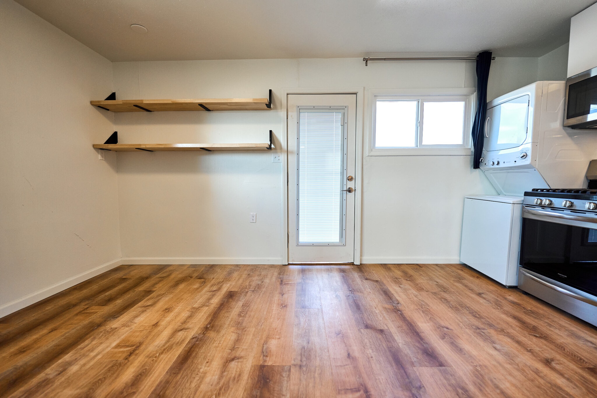 Additional butcher block shelving - 1116 E Fountain Blvd