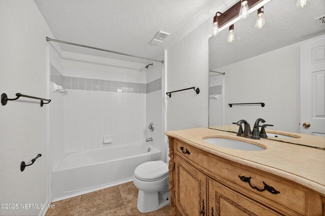 Building Photo - 420 Timberwalk Ct