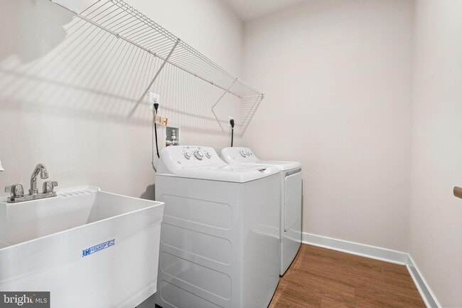 Building Photo - 14730 Spring Haven Ln