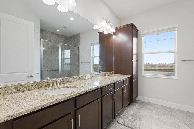 Building Photo - 13548 Spruce Pne Dr