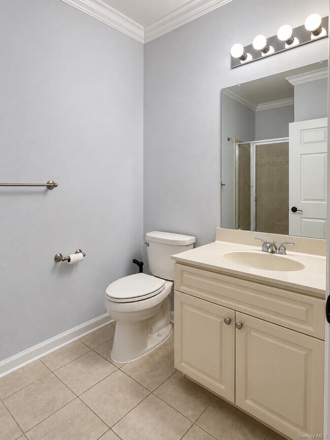 Building Photo - 1115 Balsam Dr