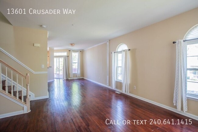 Building Photo - 13601 Crusader Way