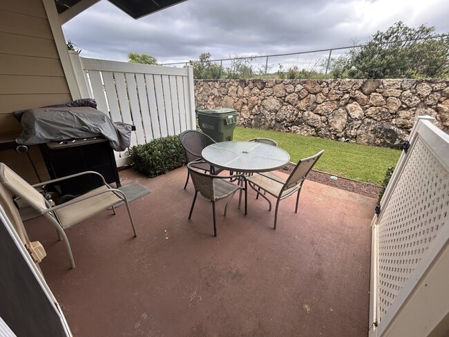 Building Photo - 92-1524-1524 Ali'inui Dr