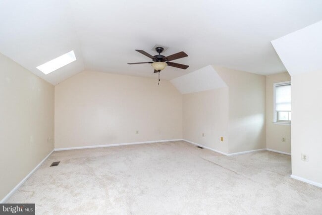 Building Photo - 108 Susan Constant Ct