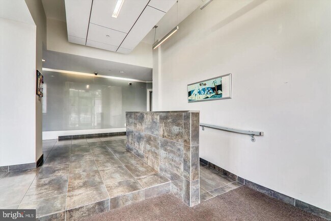 Building Photo - 5885 Colorado Ave NW