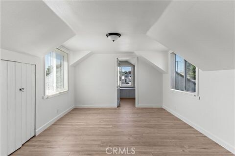 Building Photo - 407 W 107th St