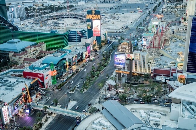 Building Photo - 3750 S Las Vegas Blvd