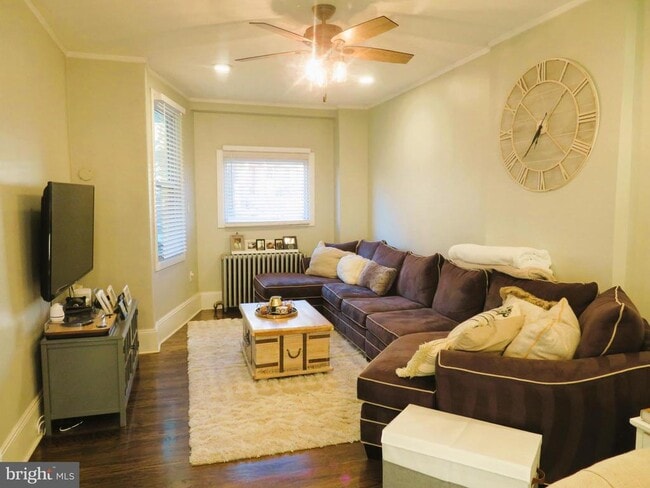 Building Photo - 5206 Ridge Ave