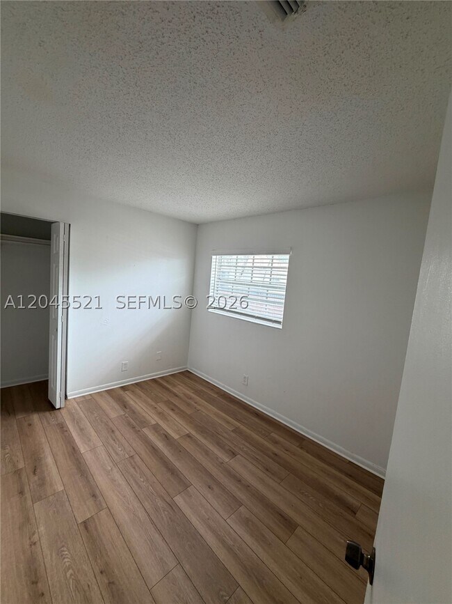 Building Photo - 2557 NW 60th Terrace