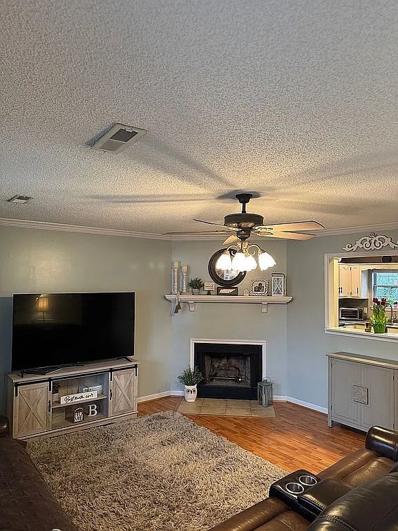 Building Photo - 8145 Iris Dr