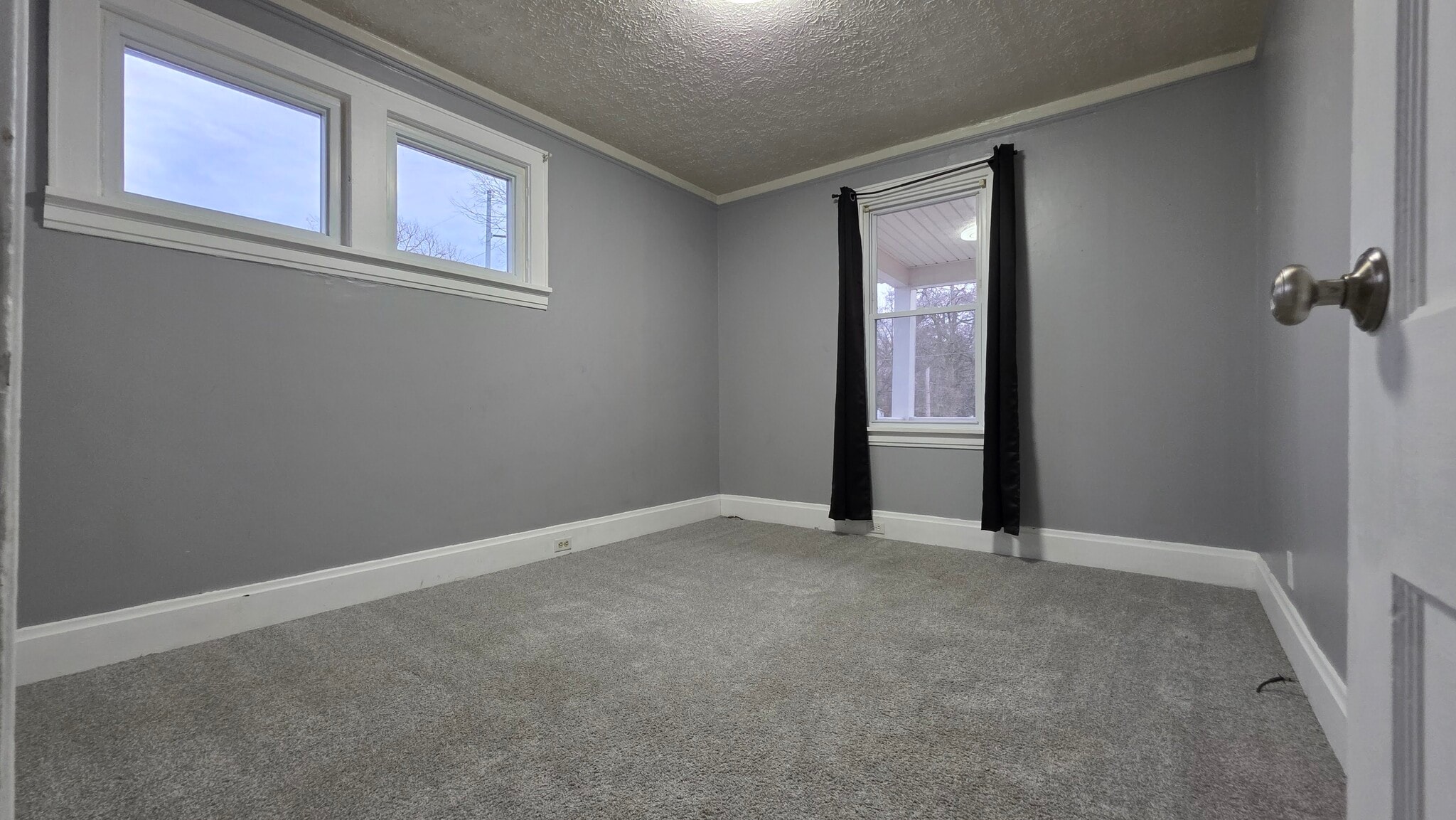 Bedroom #1 (First Floor) - 530 Fleming Rd