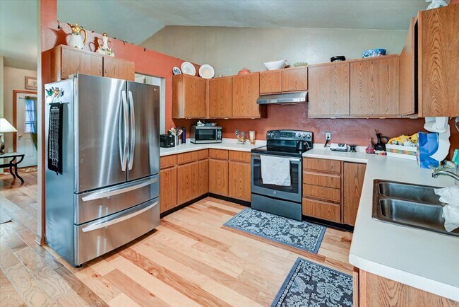 Building Photo - 1214 Carpenter St