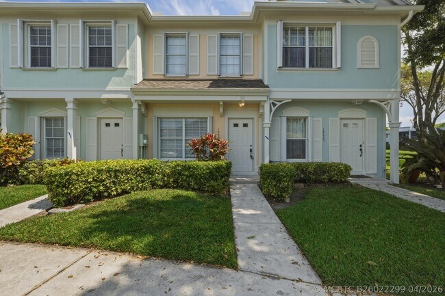 Building Photo - 16635 Hemingway Dr