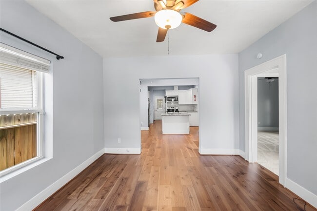 Building Photo - 3108 Indiana St