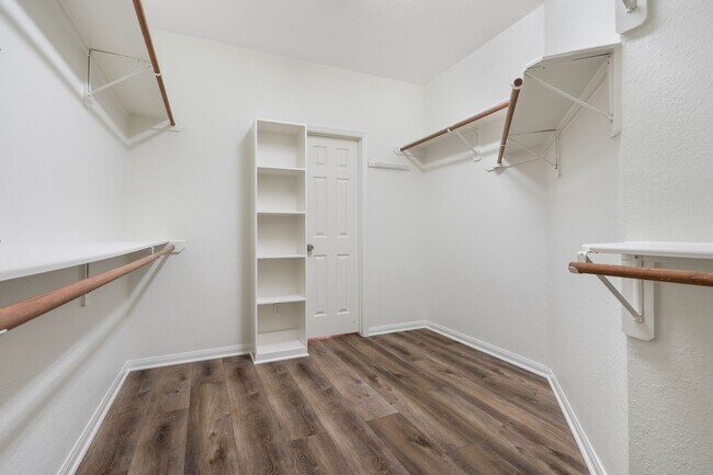 Building Photo - 151 E Greenhill Terrace Pl