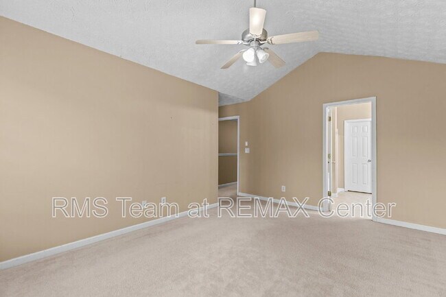 Building Photo - 4932 Vireo Dr
