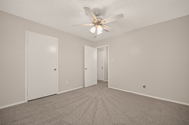 Building Photo - 29210 Binefield St