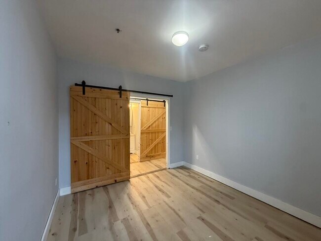 Building Photo - 41-43 Central St