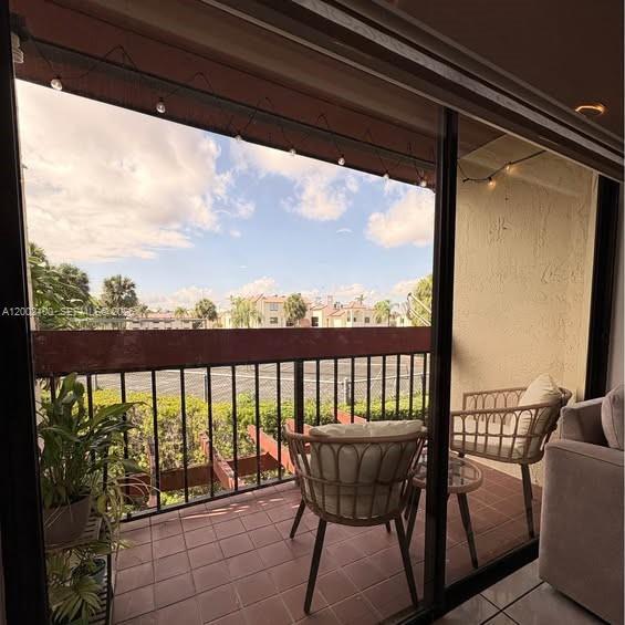 Building Photo - 8650 SW 149th Ave