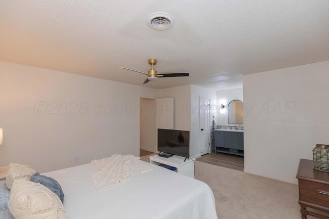 Building Photo - 3301 Palmetto Trail