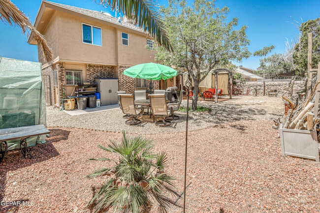 Building Photo - 7333 Golden Hawk Dr