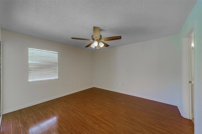 Building Photo - 10195 Sailwinds Blvd N