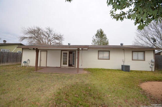 Building Photo - 405 WESTCHESTER-