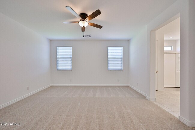 Building Photo - 8747 W Colter St
