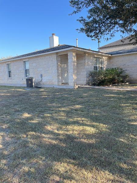 Building Photo - 1200 Hughmont Dr