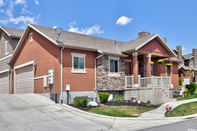 Building Photo - 2 Bedroom Basement Unit in Eagle Mountain!