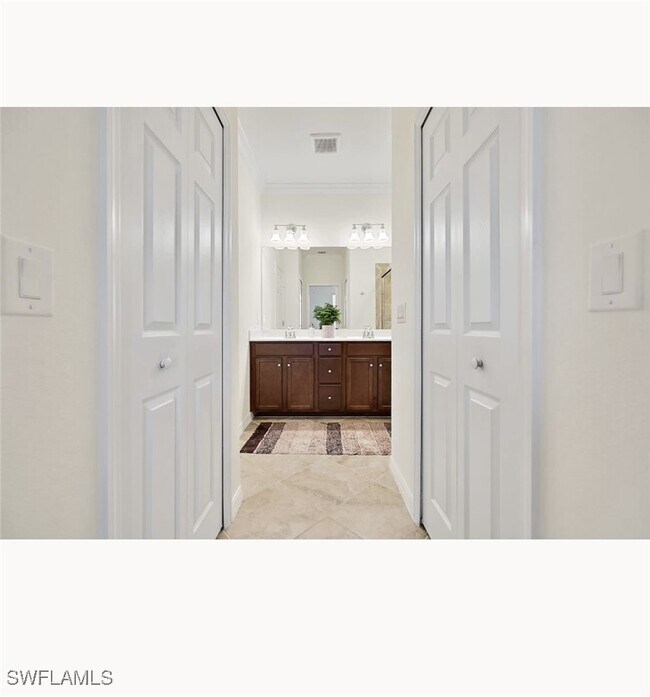 Building Photo - 2672 Blossom Wy