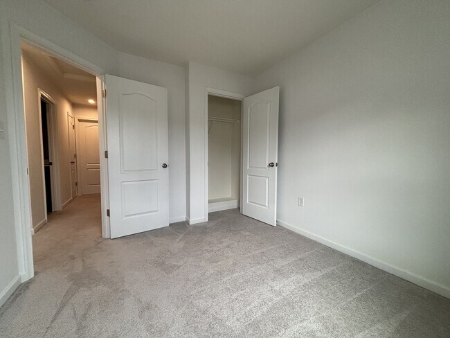 Building Photo - 513 Turquoise Ln