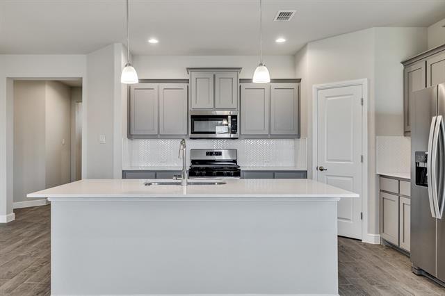 Building Photo - 14616 Bootes Dr