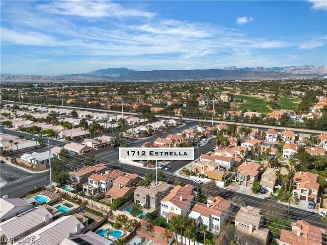 Building Photo - 1712 Estrella St