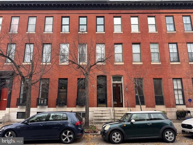 Primary Photo - 230 W Lafayette Ave