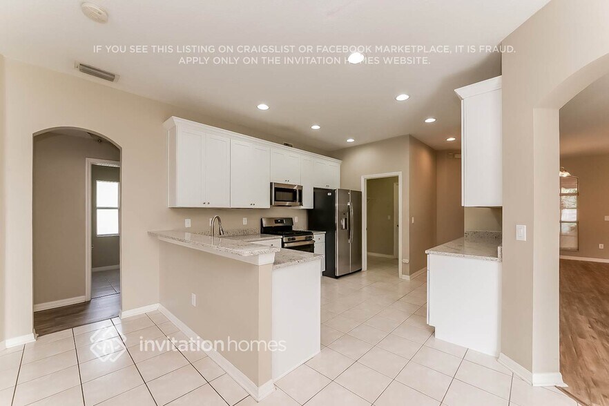 Building Photo - 6613 Brighton Park Dr