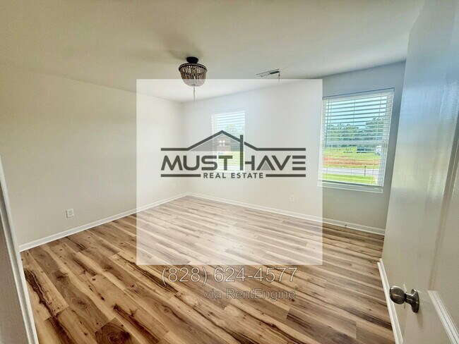 Building Photo - 15 Harvest Ridge Dr
