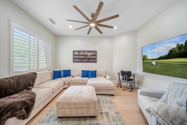 Building Photo - 81620 Tiburon Dr