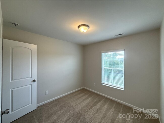 Building Photo - 1110 Keydet Dr