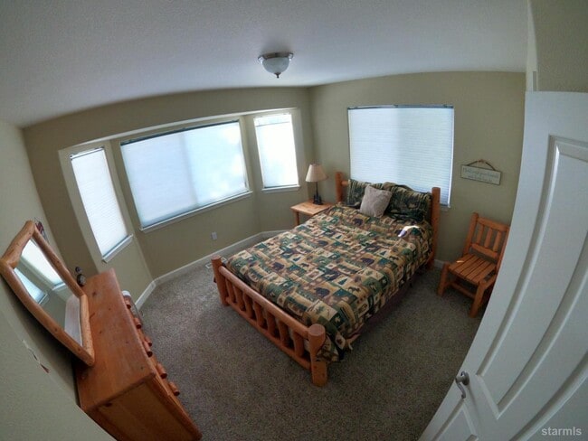 Building Photo - 2383 Wagon Train Trail