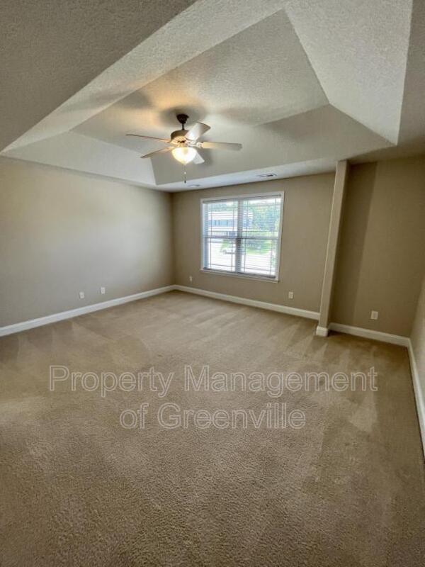 Building Photo - 101 Tigris Way