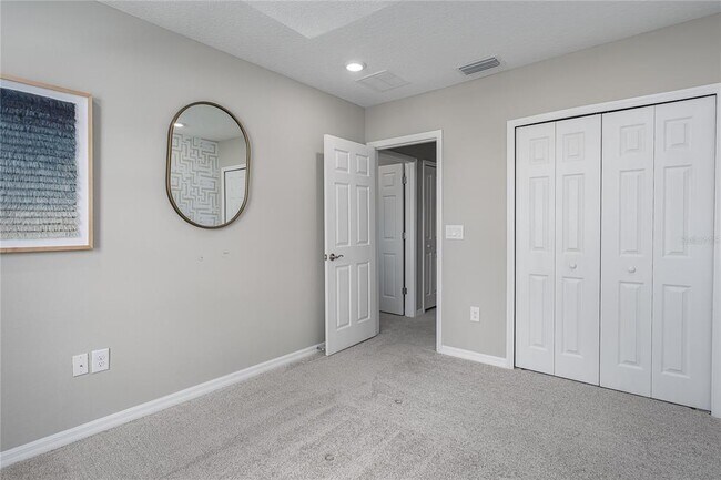 Building Photo - 5430 Tripoli Dr