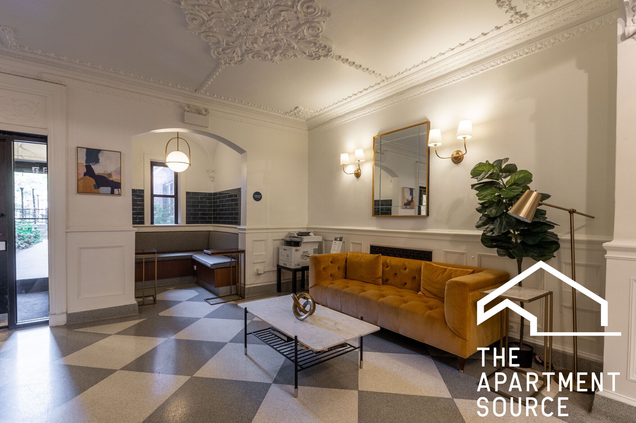 Building Photo - 1200 N La Salle Dr