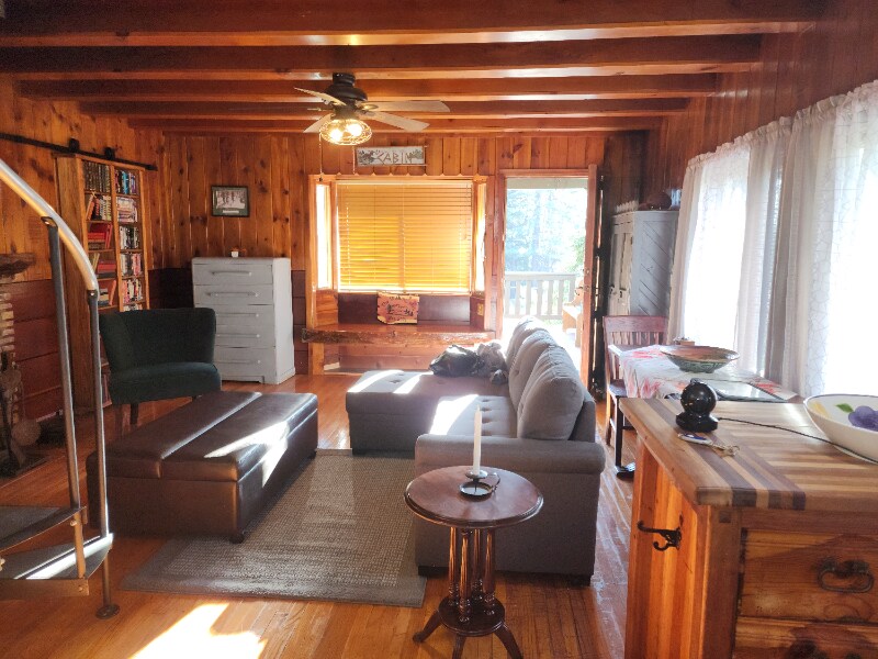 Building Photo - 33385 Green Valley Ln