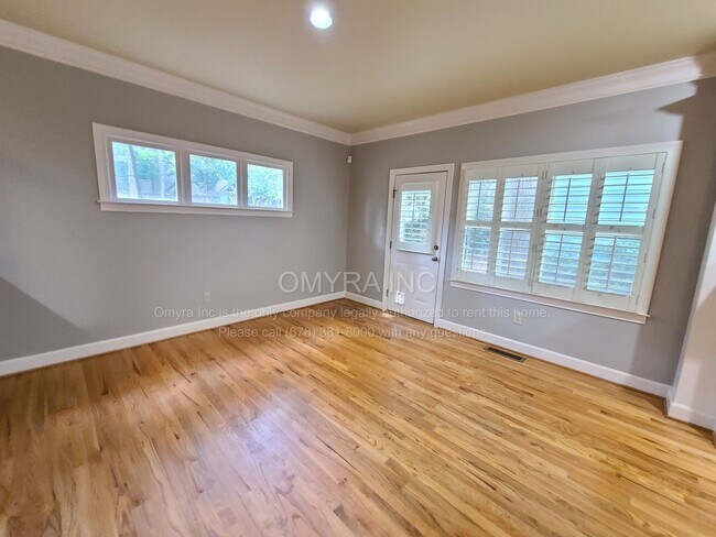 Building Photo - Gorgeous 4 Bedroom Home in Decatur!
