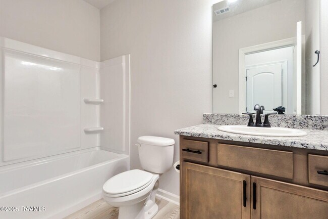 Building Photo - 221 Wakely Ct